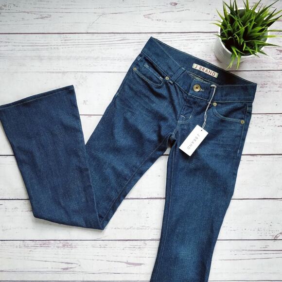 NWT J BRAND Flare Leg Low Rise Dark Blue Jeans size 24 - Picture 1 of 8